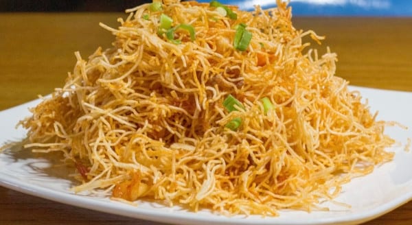 Mee Krob.