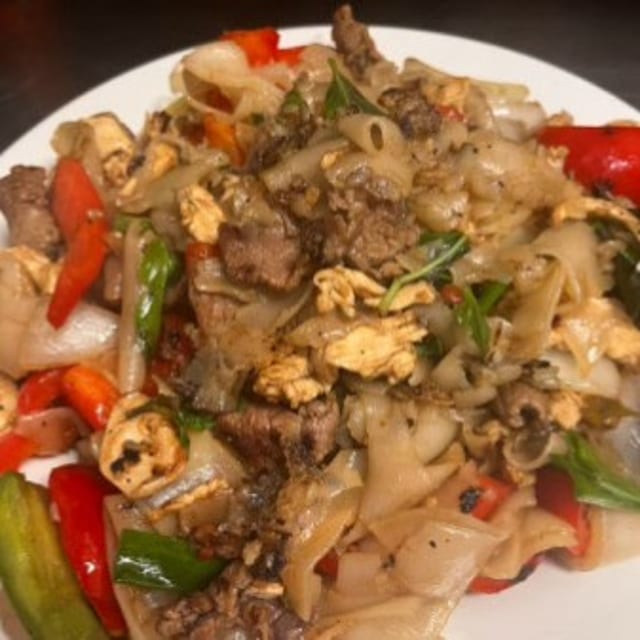 Lunch Pad-Kee- Mow.